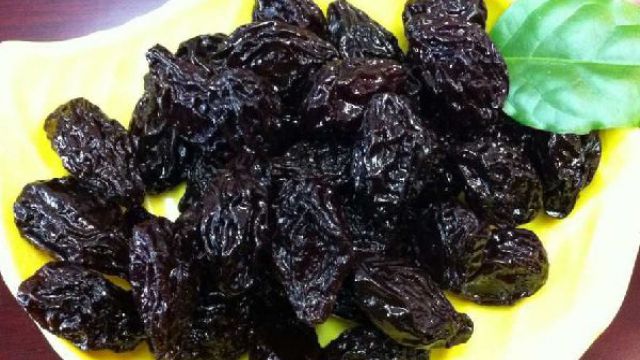 西梅和李子的区别 西梅和李子的区别